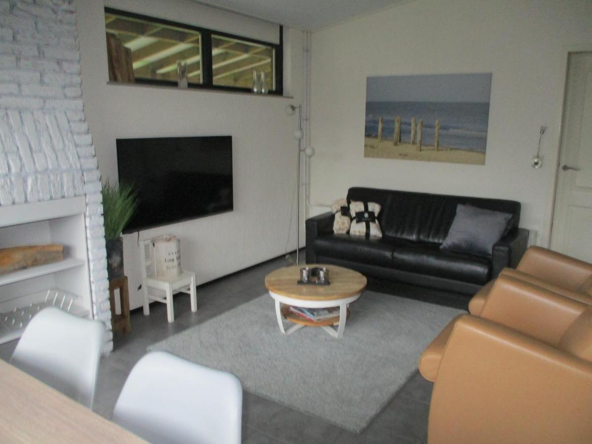 Comfortabel Vakantiehuis Aan Zee En Meer ! Kamperland Dış mekan fotoğraf